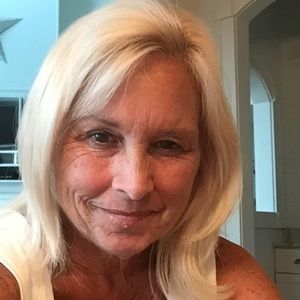 Meet your Posher, Renee